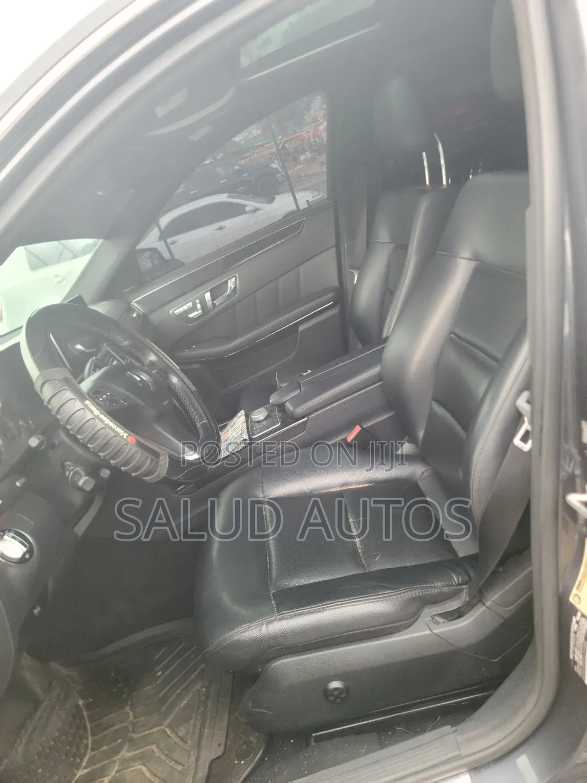 Mercedes-Benz E350 Base 4Matic Sedan AWD (3.5L 6cyl 7A) 2010 Black