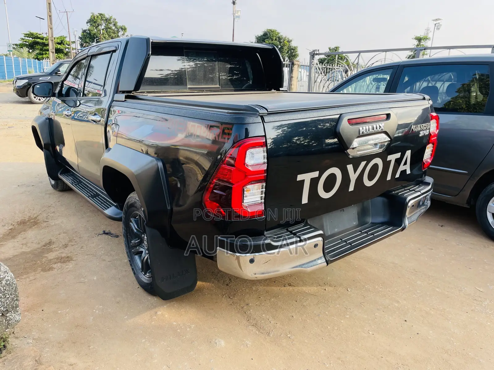 Toyota Hilux Revo Smart Cab Petrol 2.7 RWD 2022 Black