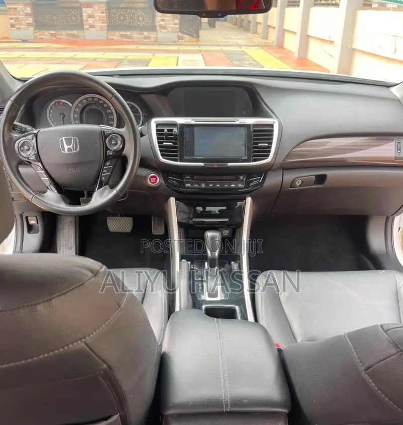 Honda Accord 2017 White