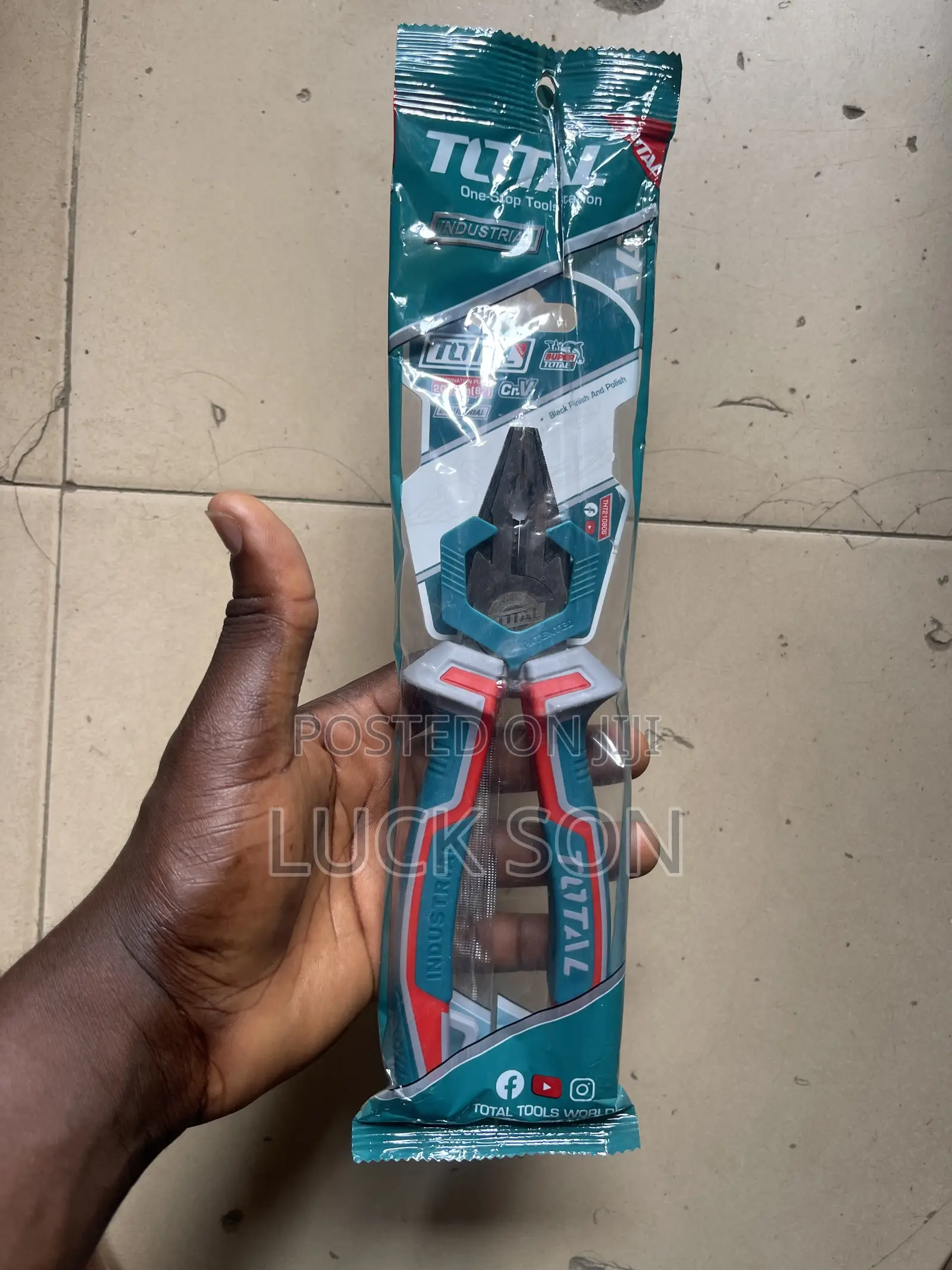 Total Pliers
