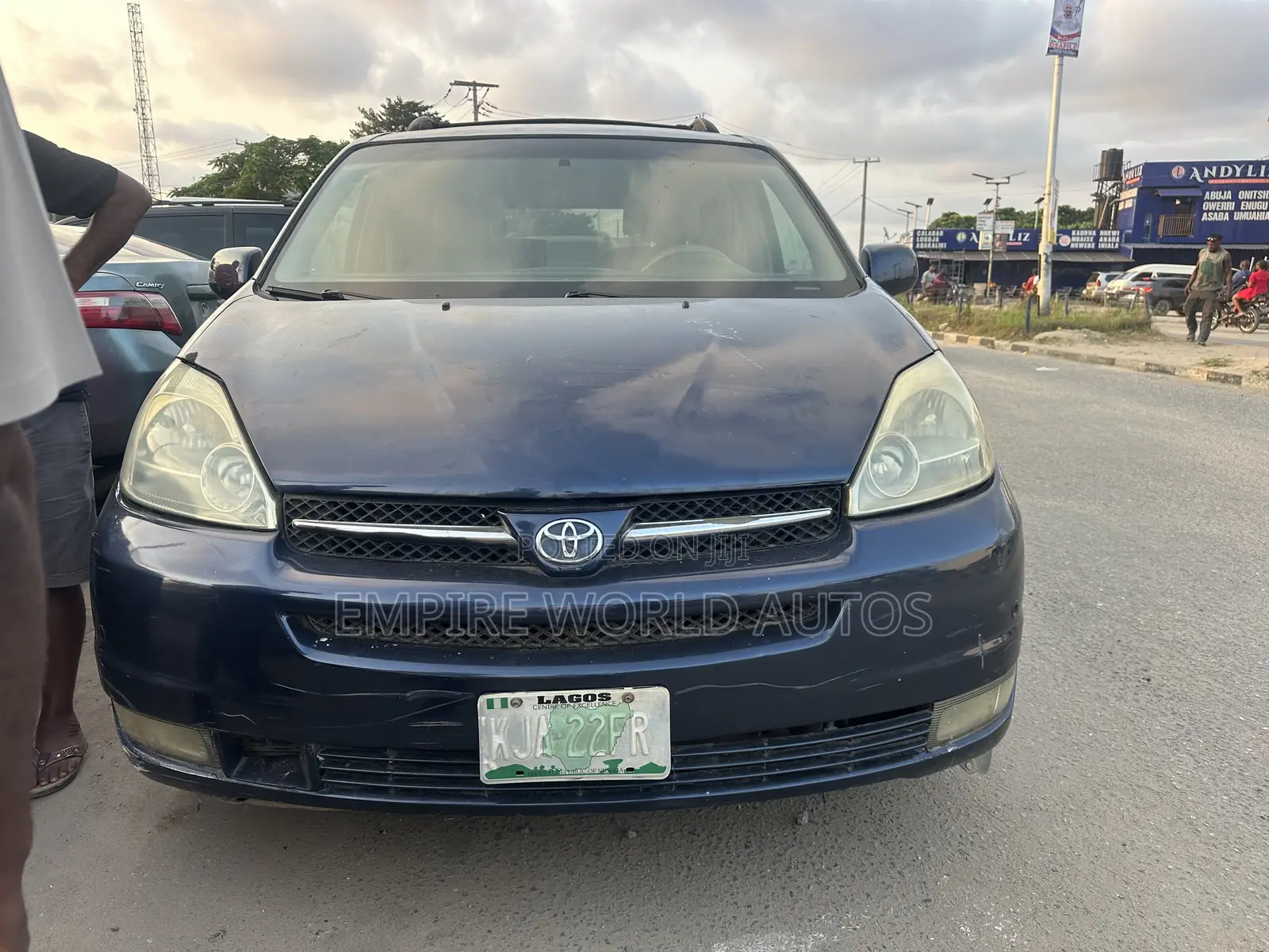 Toyota Sienna XLE Limited 2005 Blue
