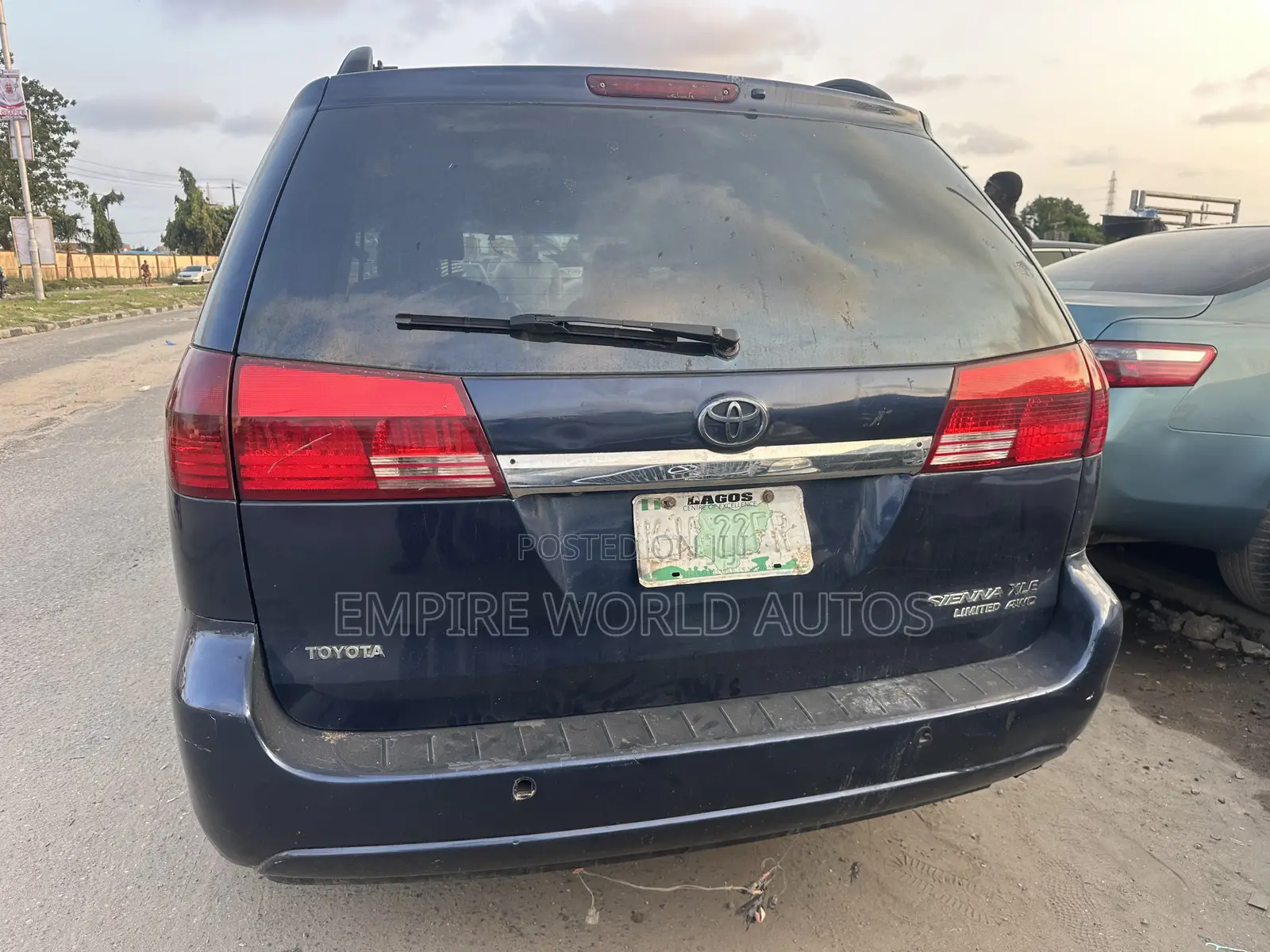 Toyota Sienna XLE Limited 2005 Blue