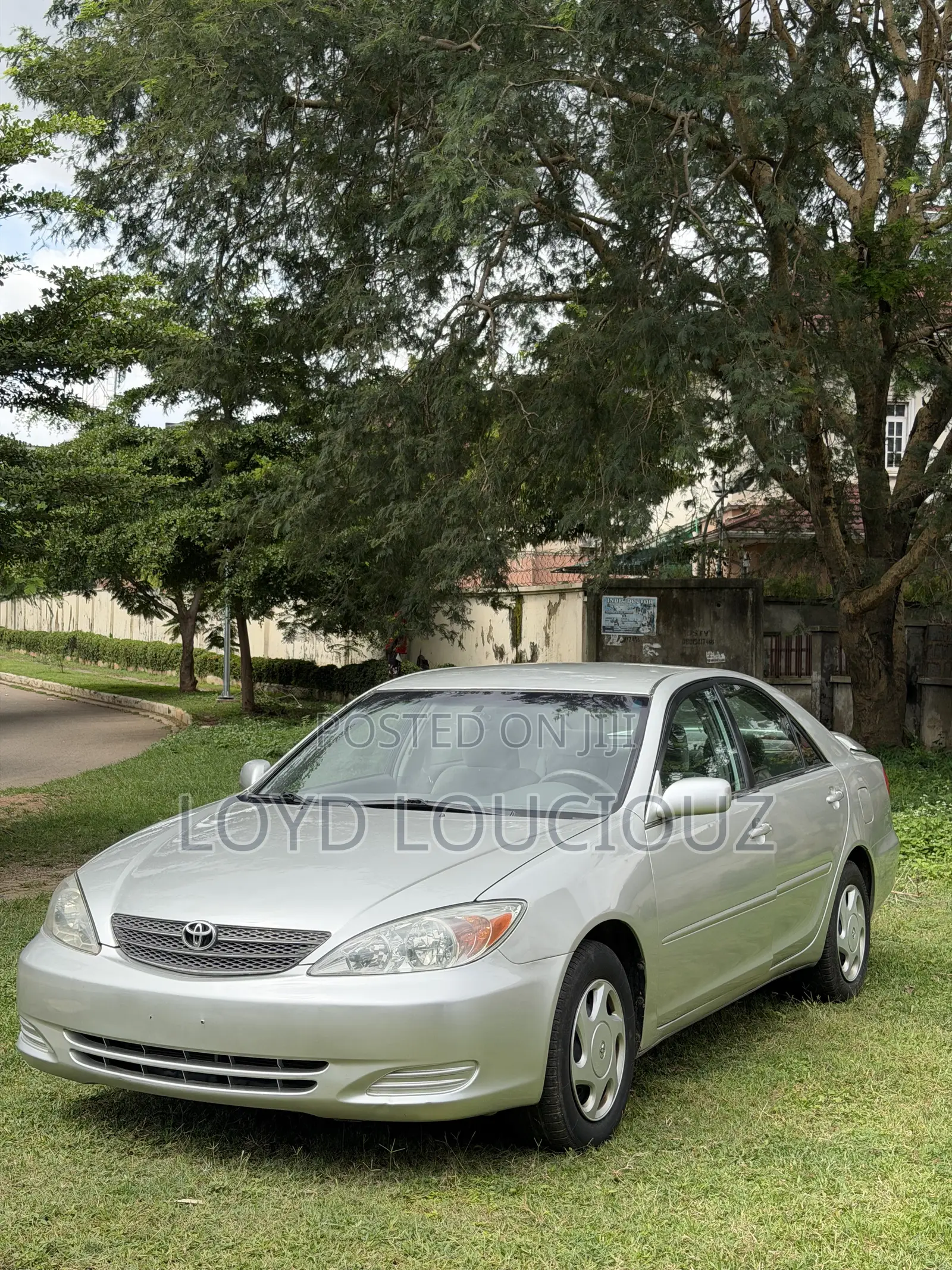 Toyota Camry 2005 Gray