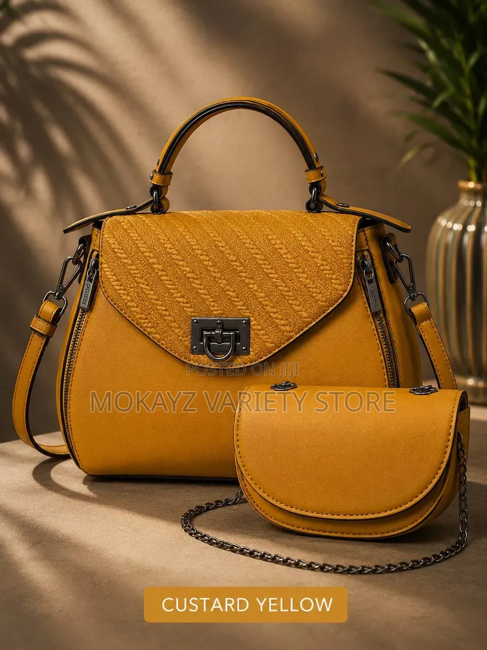 Pedra 2-in-1 Signature Versatile Textured Ladies’ Leather Handbag