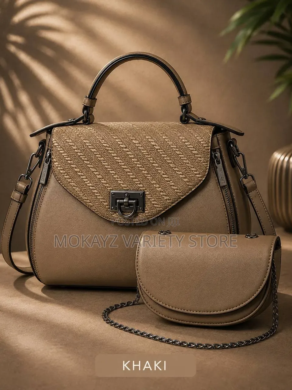 Pedra 2-in-1 Signature Versatile Textured Ladies’ Leather Handbag