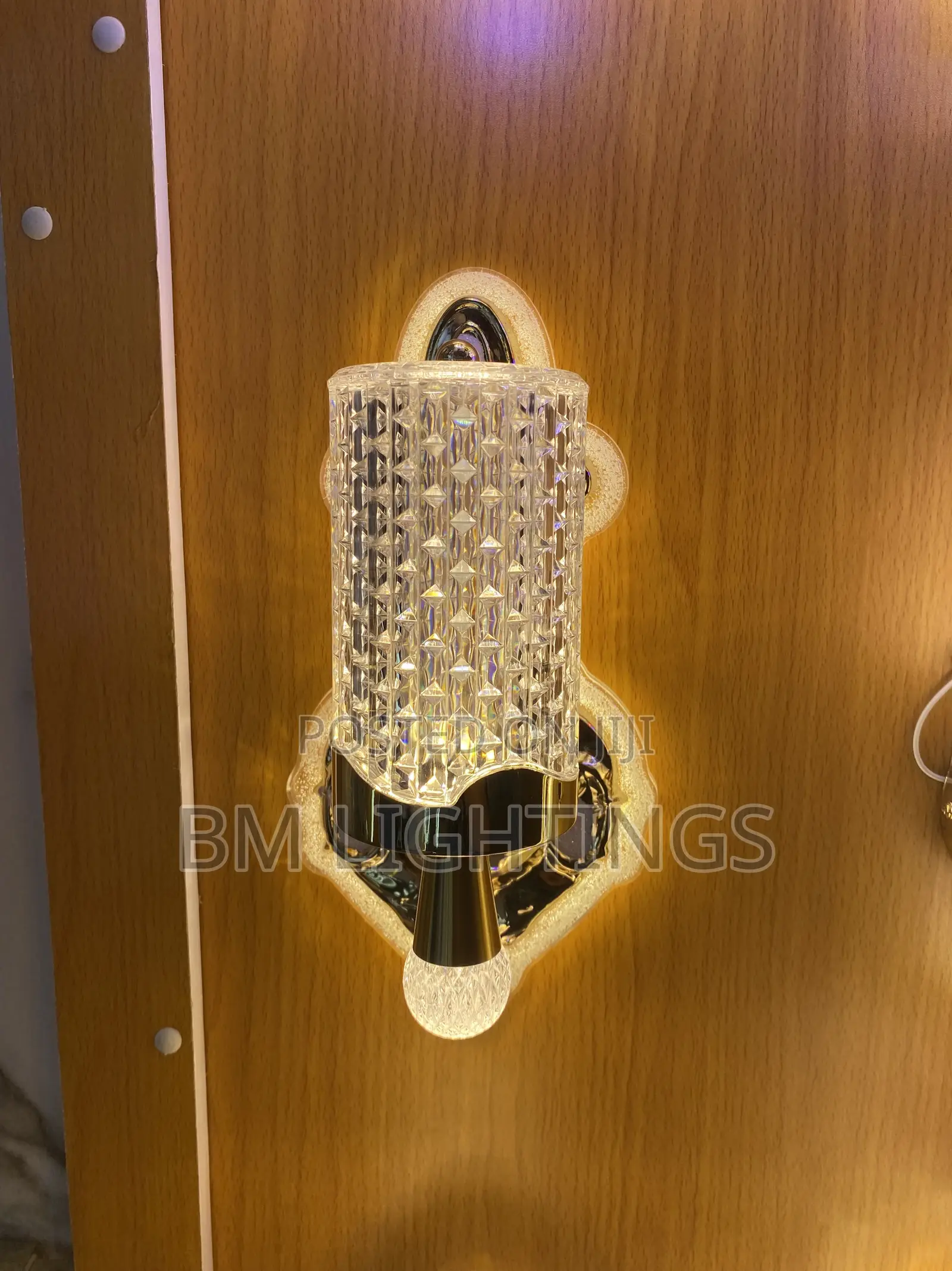 Modern Crystal Wall Bracket - LED Wall Bracket