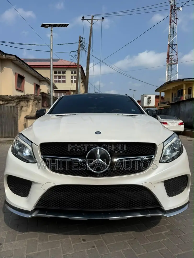 Mercedes-Benz GLE-Class AMG GLE 43 4MATIC 2017 Off white