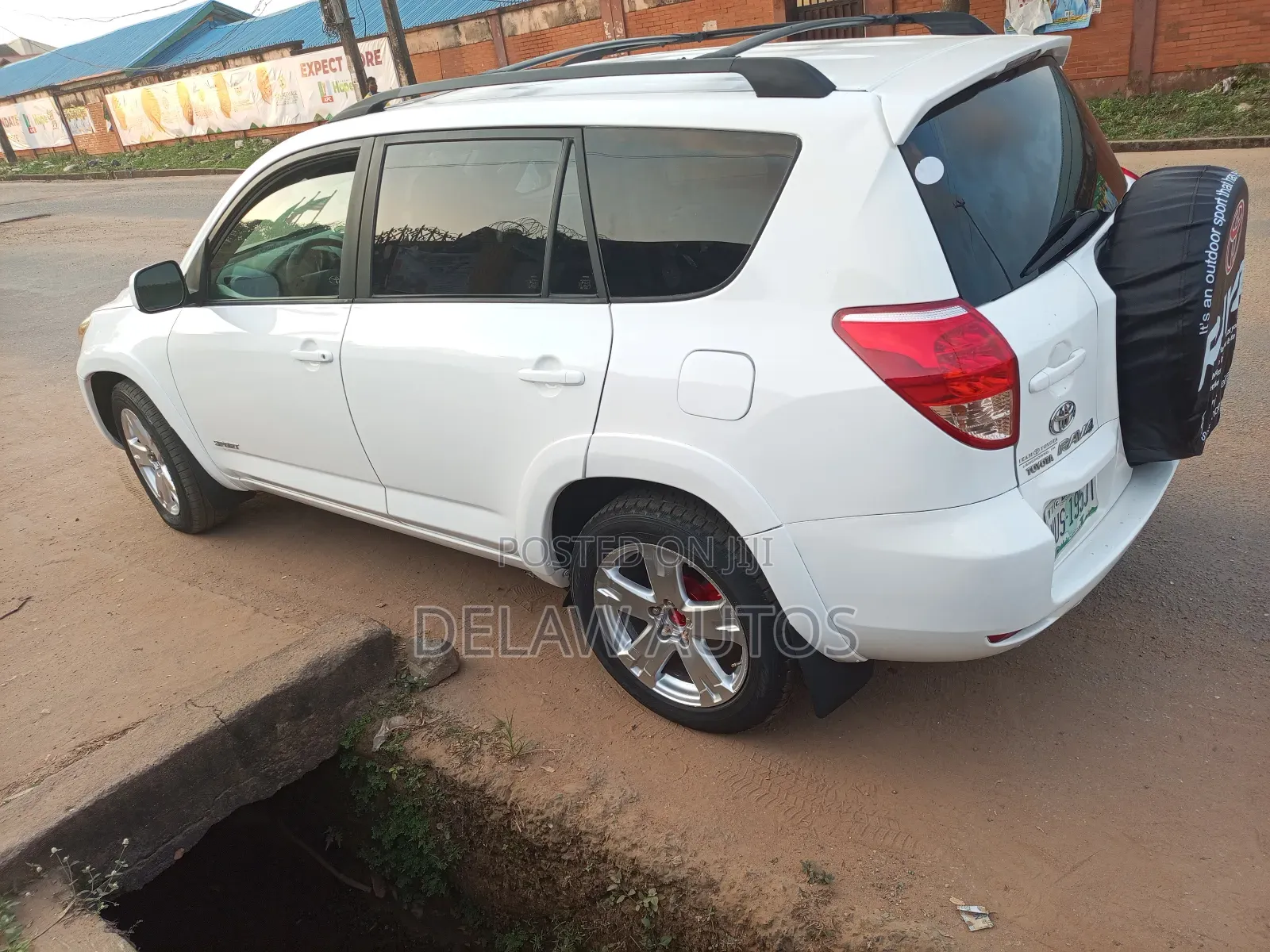 Toyota RAV4 2008 White