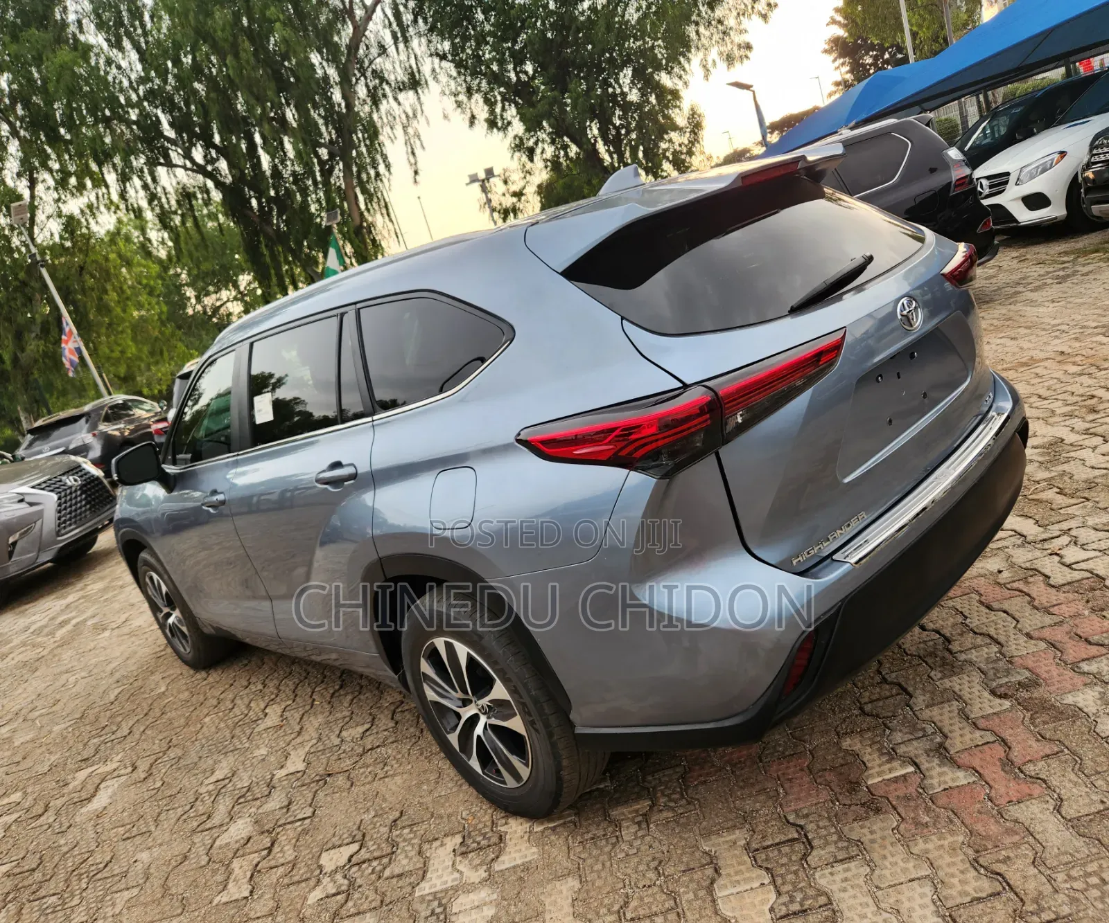Toyota Highlander 2024 Gray