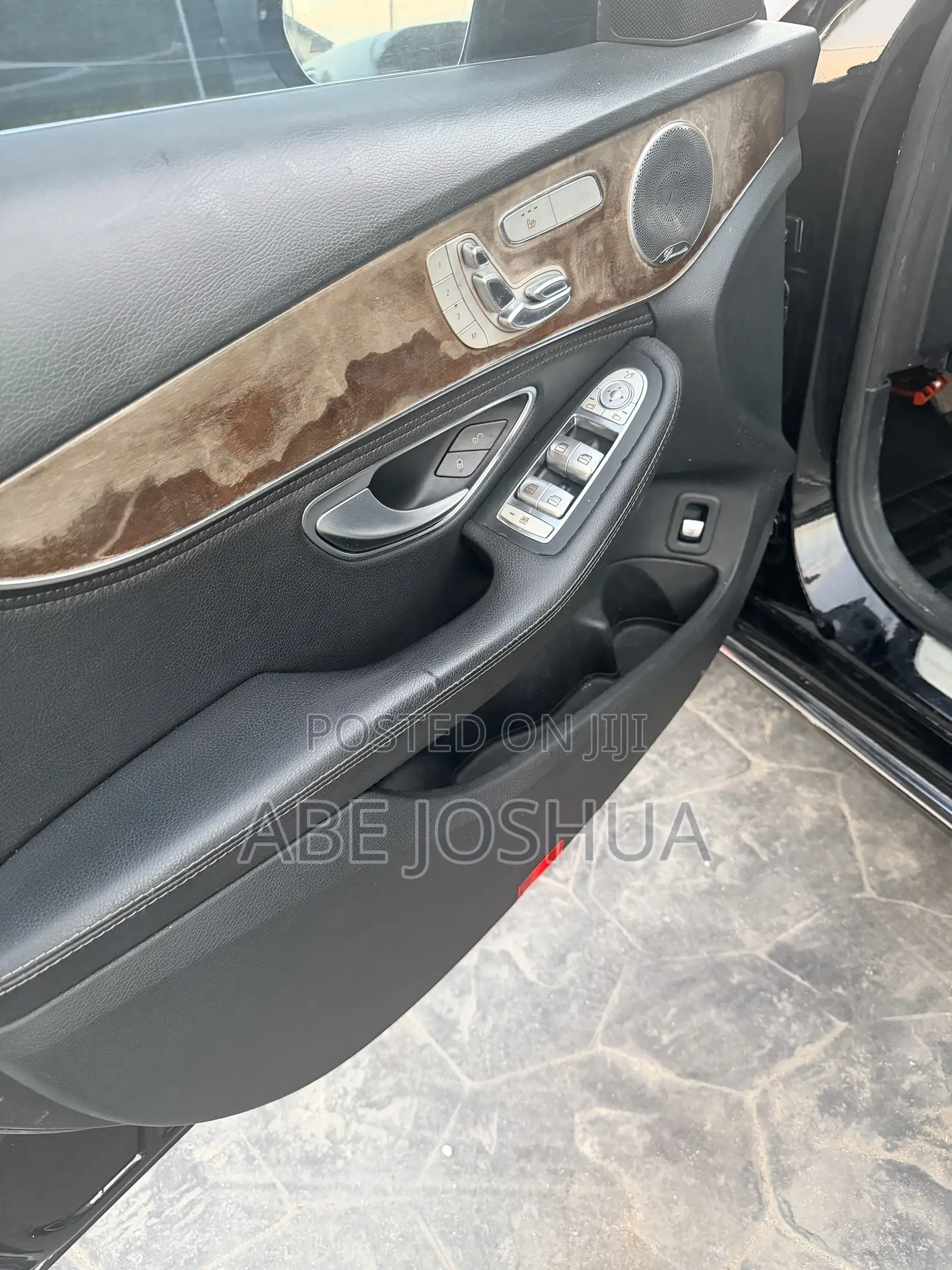 Mercedes-Benz C300 Base 4Matic Sedan AWD (2.0L 4cyl 7A) 2016 Black