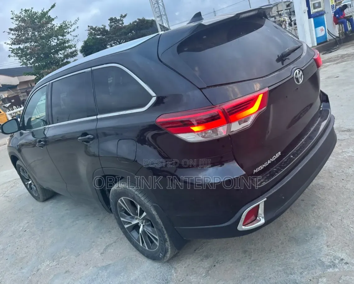 Toyota Highlander 2016 Black