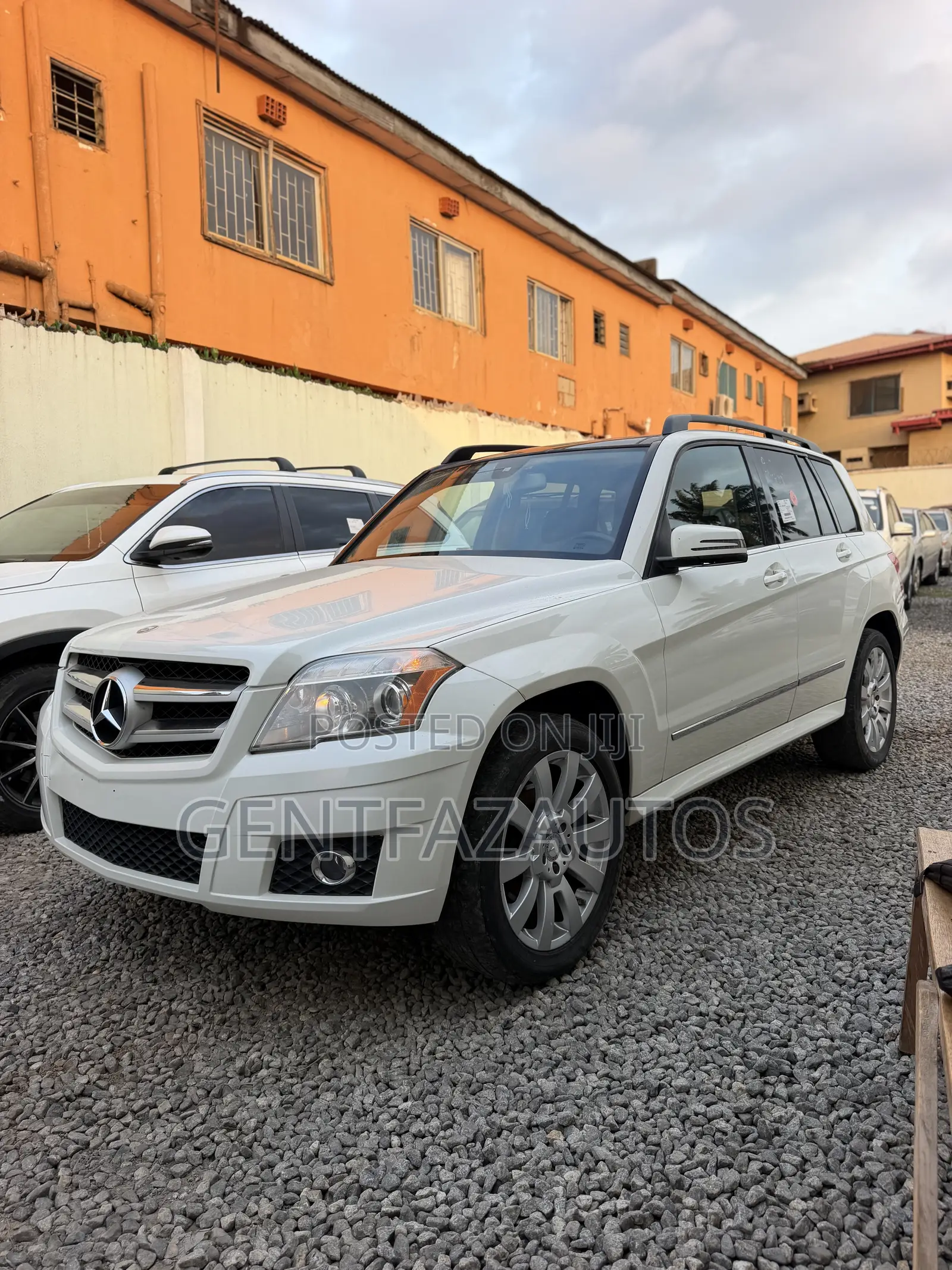 Mercedes-Benz GLK-Class 350 4MATIC 2012 White