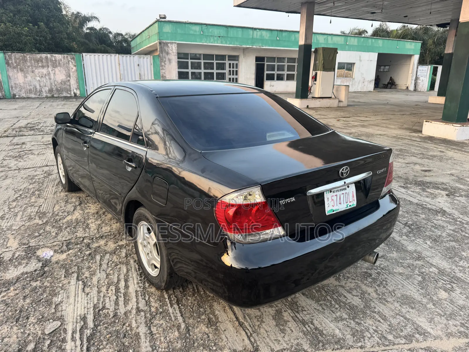 Toyota Camry LE 4dr Sedan (2.4L 4cyl 5A) 2005 Black