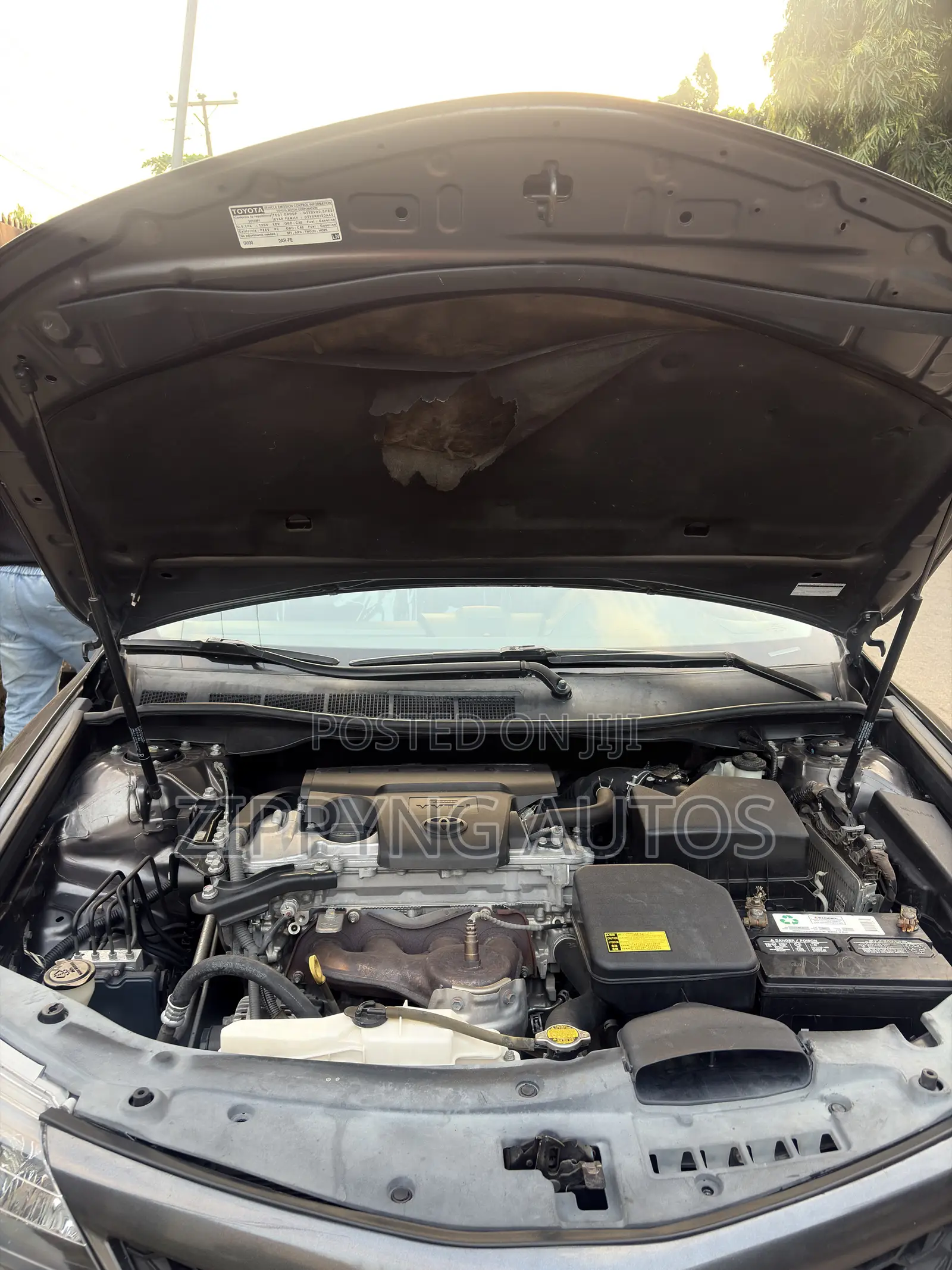 Toyota Camry SE 4dr Sedan (2.5L 4cyl 6A) 2013 Gray