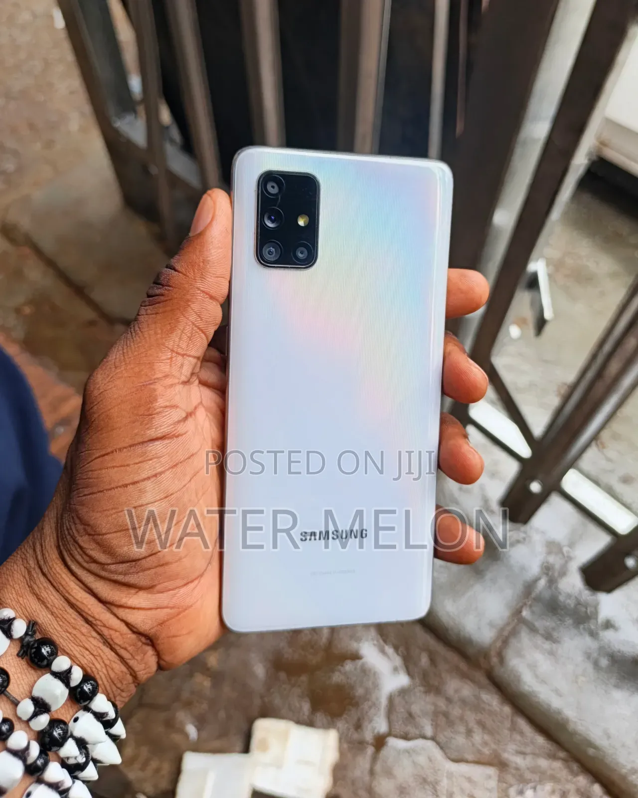 Samsung Galaxy A71 128 GB White