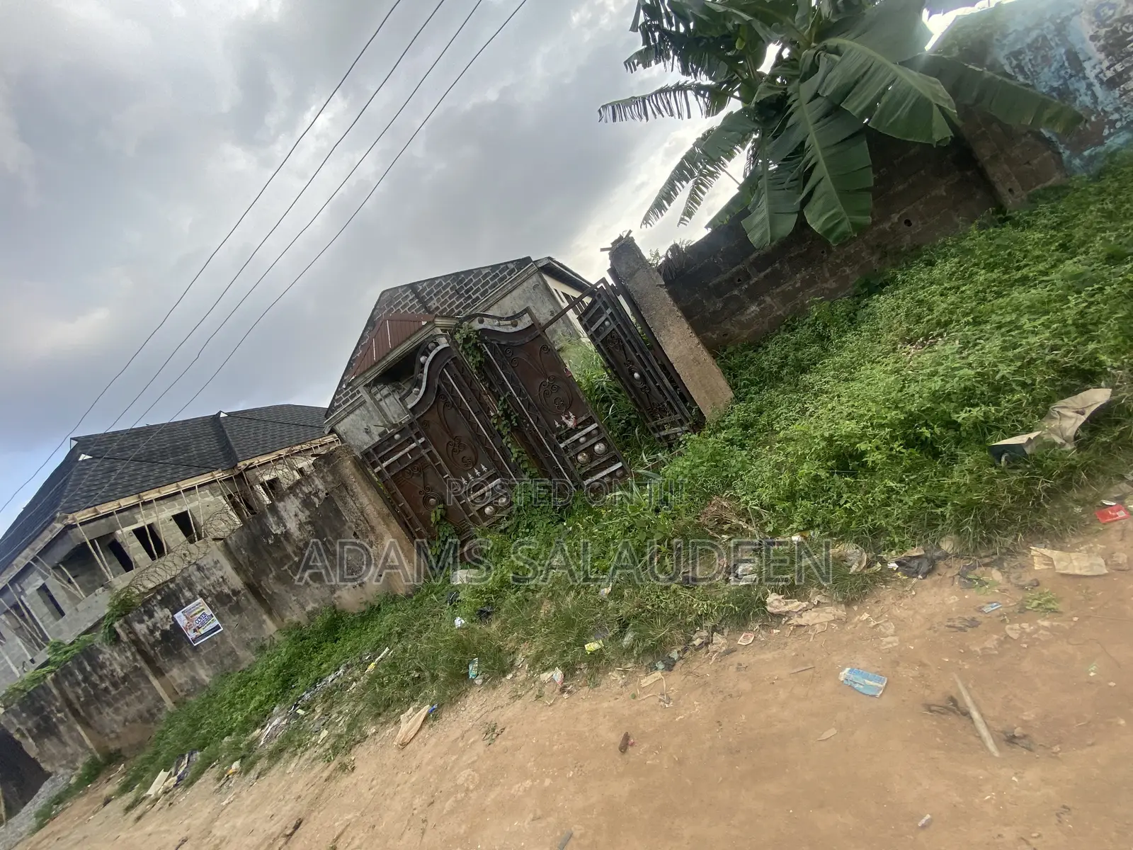 HOTEL Uncompleted 20 Room Selfcon and a Hall