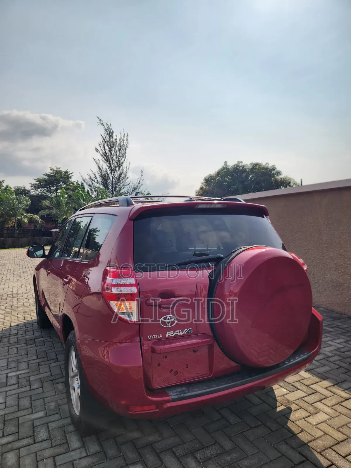 Toyota RAV4 4x4 2009 Red