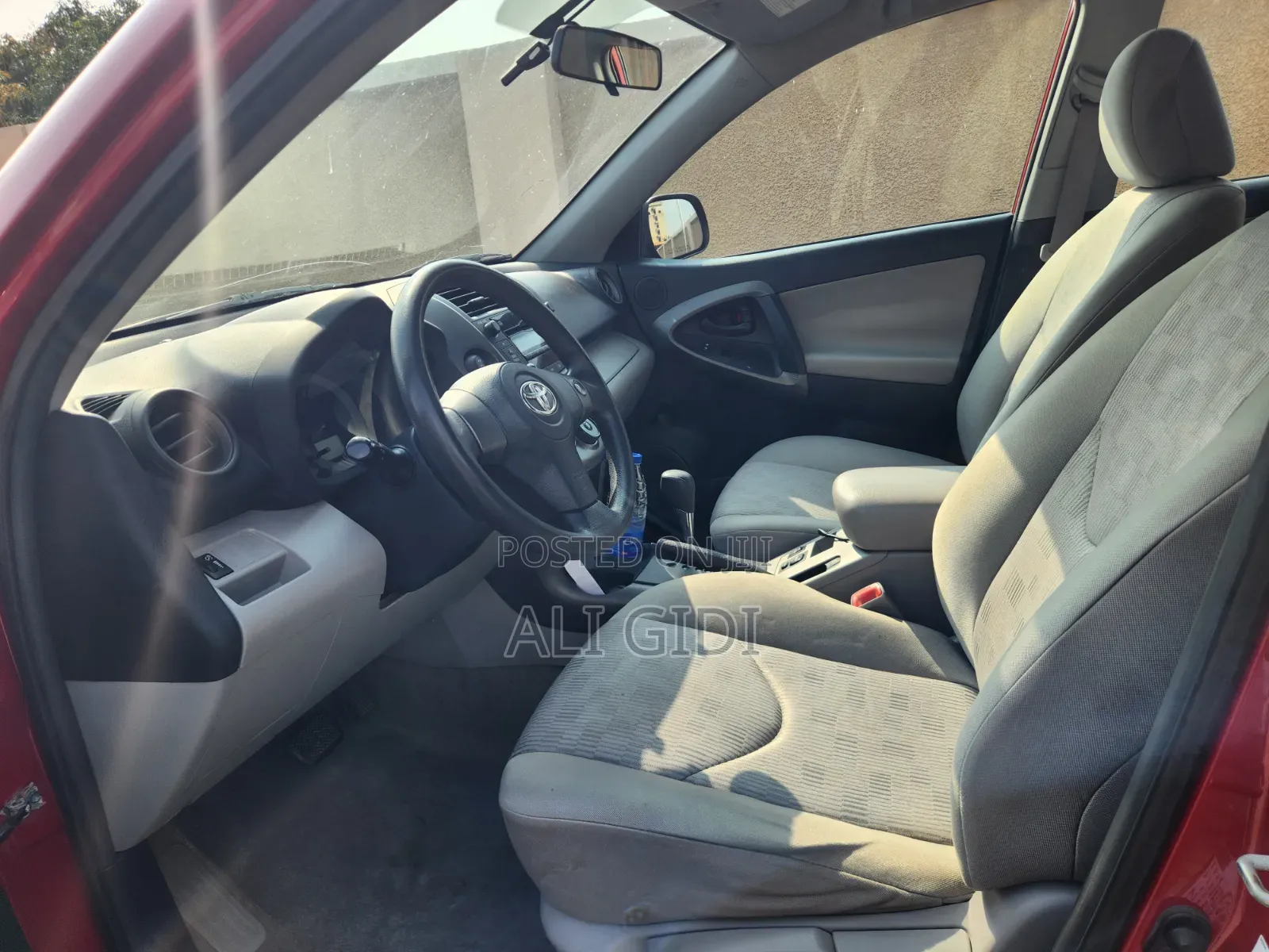 Toyota RAV4 4x4 2009 Red