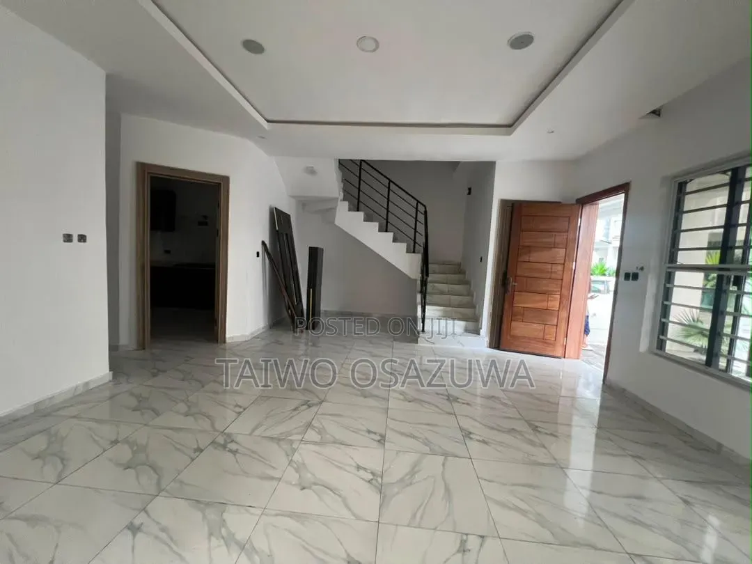 4bdrm Duplex in Orchid Road, Lekki Expressway for rent