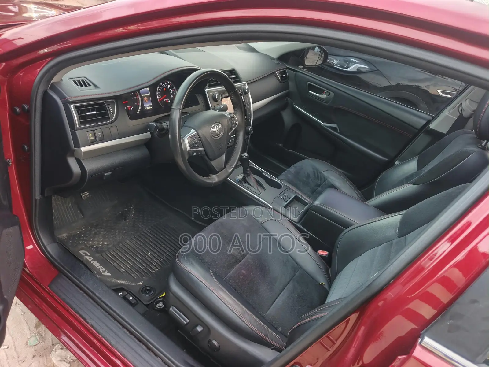 Toyota Camry XSE 4dr Sedan (3.5L 6cyl 6A) 2017 Red