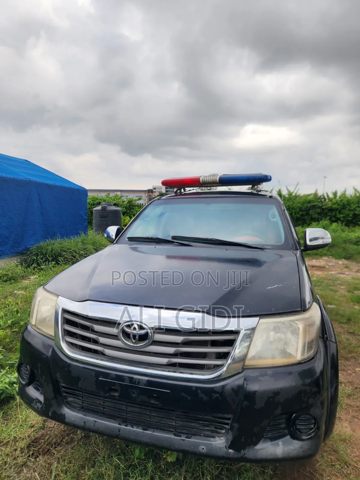 Toyota Hilux 2010 Black