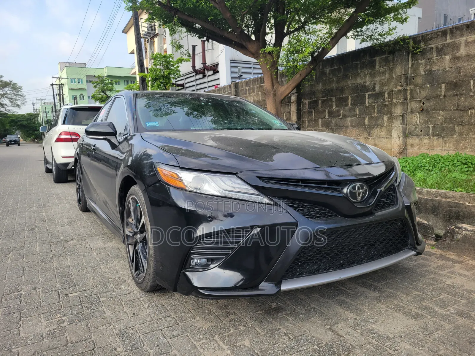 Toyota Camry XSE FWD (2.5L 4cyl 8AM) 2018 Black