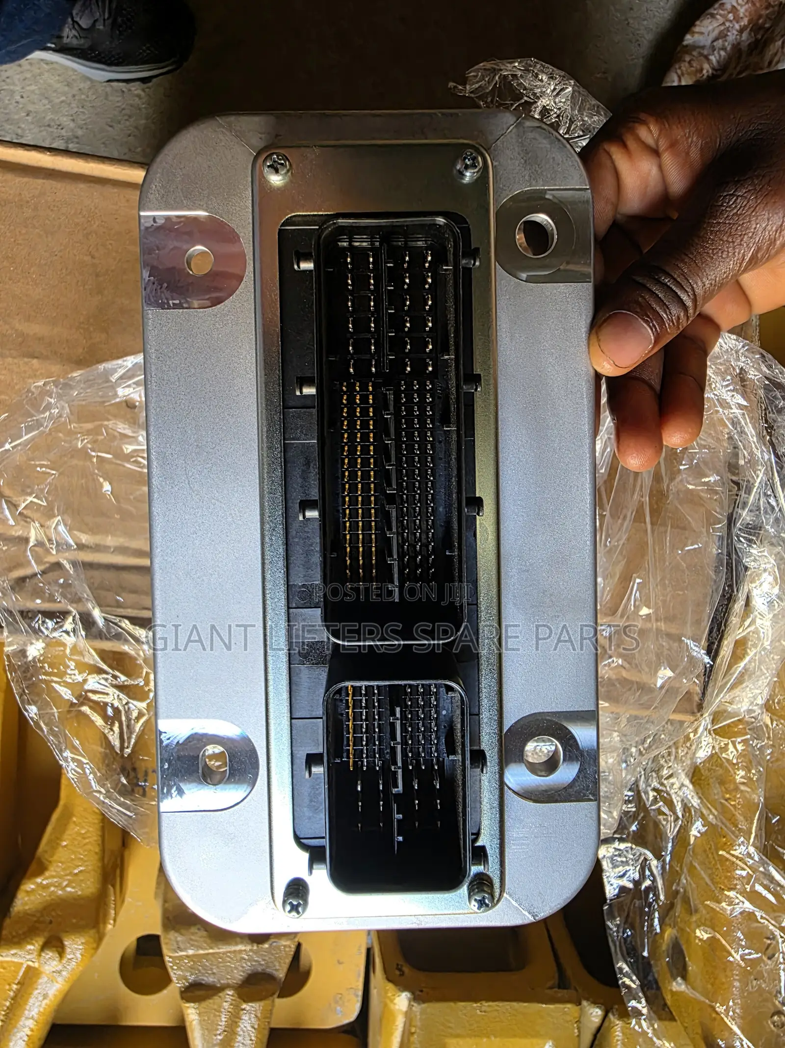 89660-60f70 Ecu – Toyota Land Cruiser Vdj200 4.5d V8