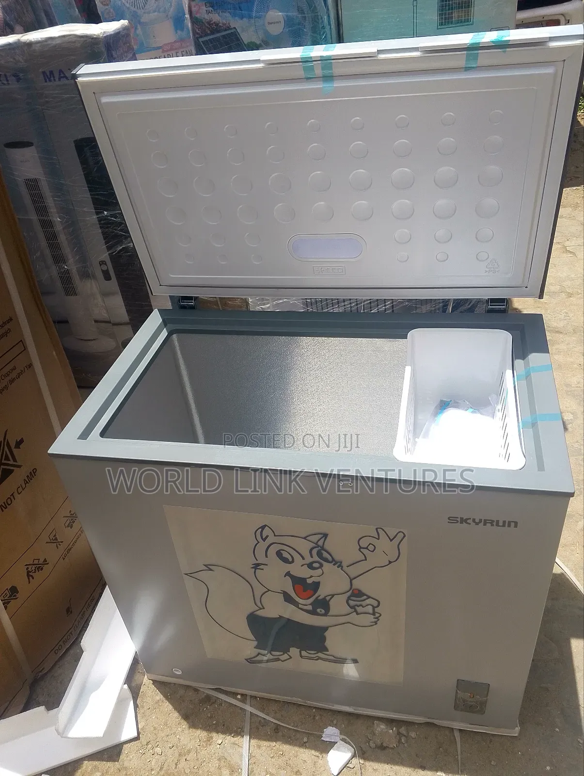 Skyrun Inverter Chest Freezer 200 Liters
