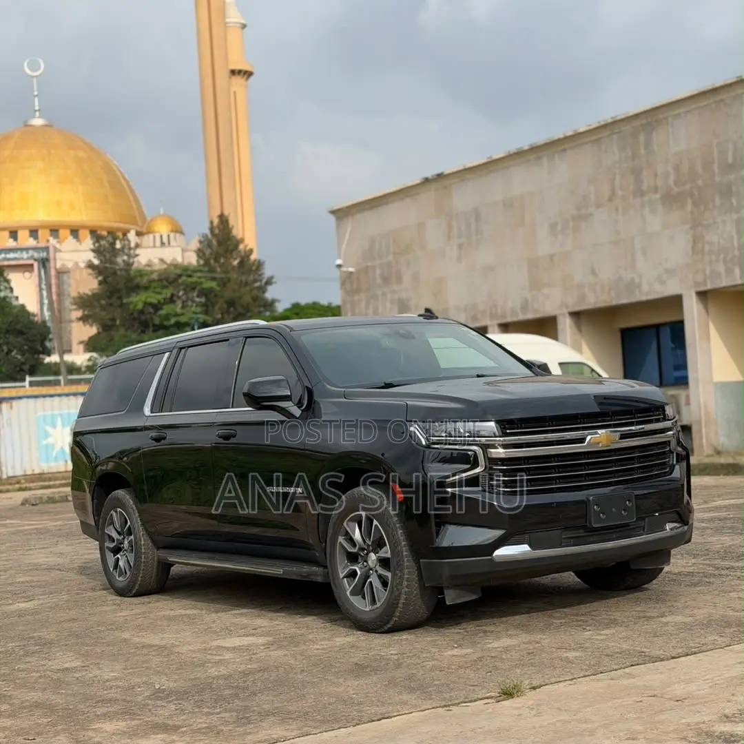 Chevrolet Suburban 2021 Black