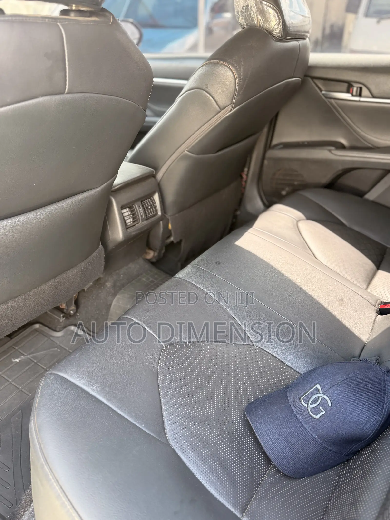 Toyota Camry XSE V6 (3.5L V6 8A) 2019
