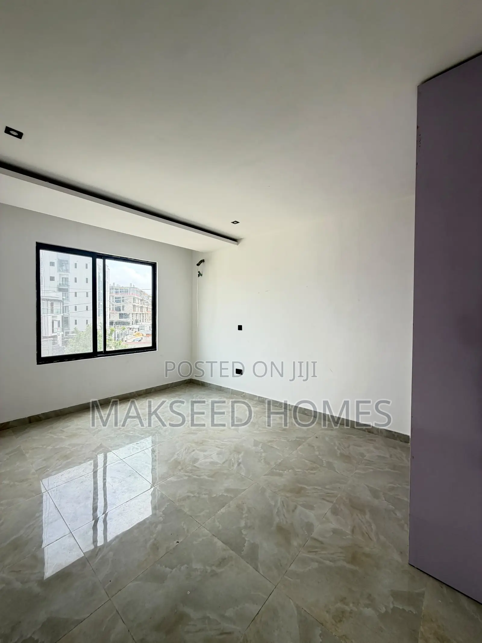 2bdrm Apartment in Lekki Phase 1 for sale
