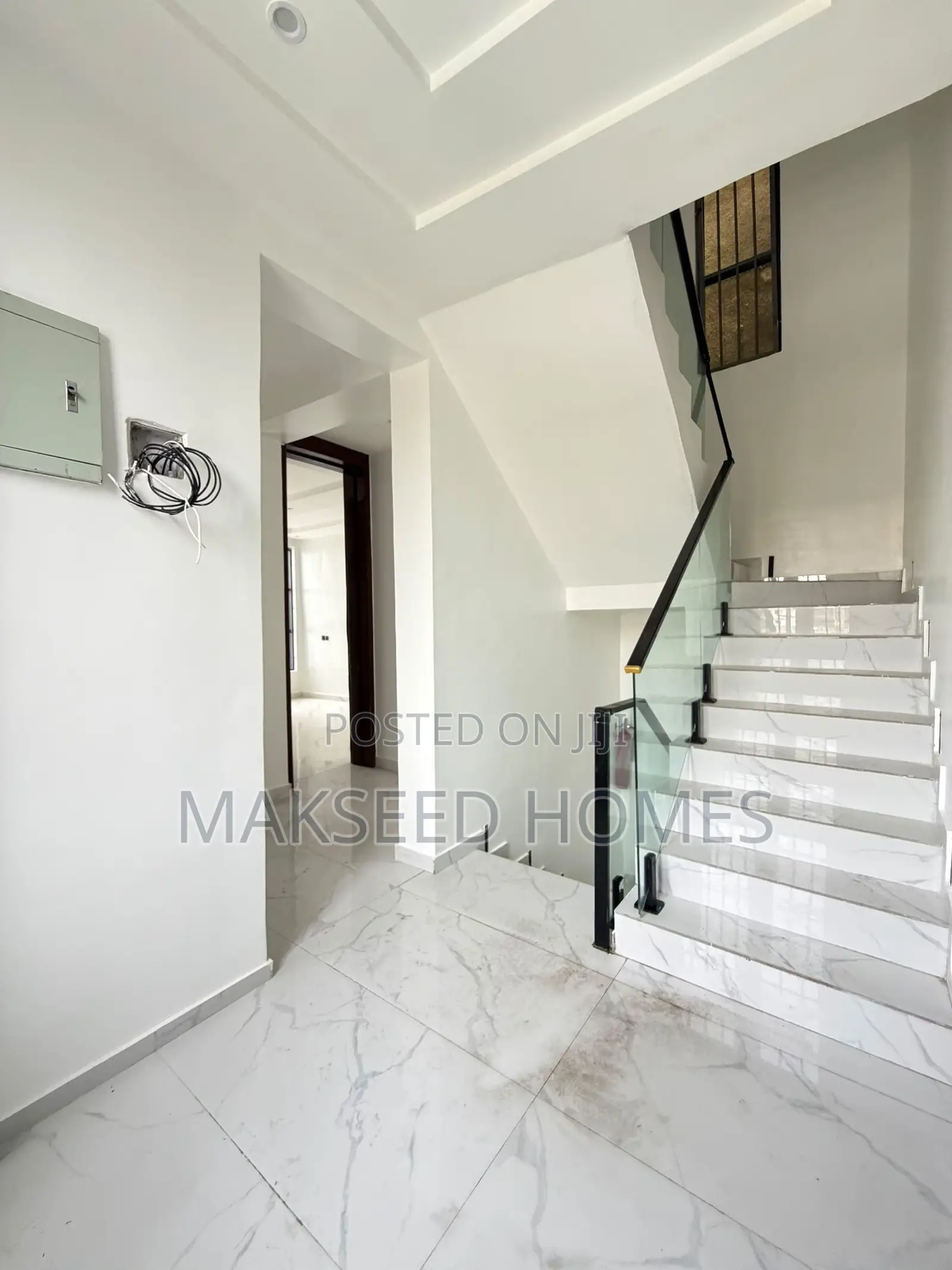 5bdrm Townhouse/Terrace in Victoria Island for sale