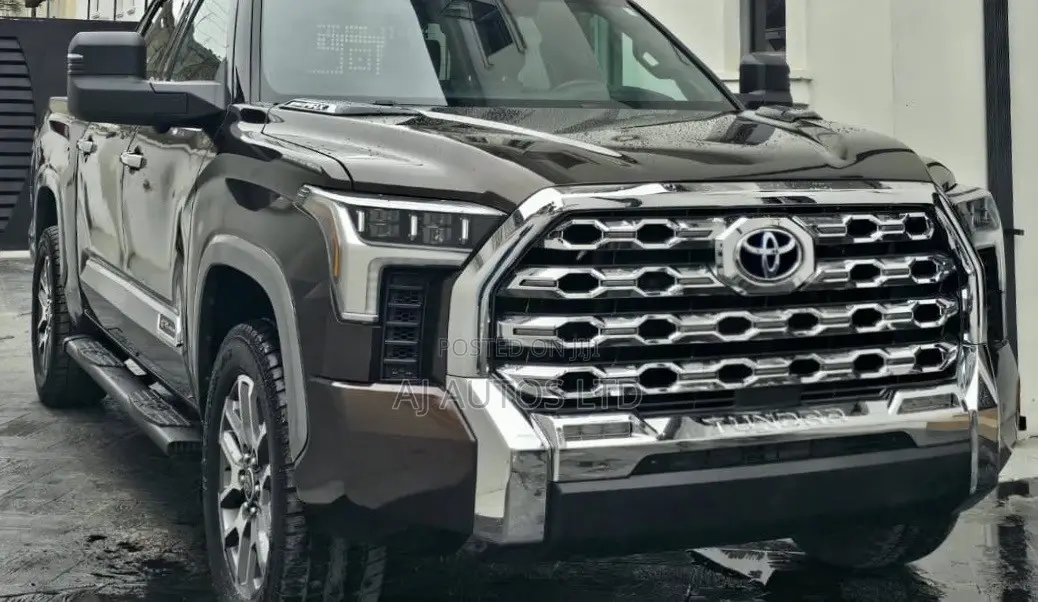 Toyota Tundra 1794 Edition CrewMax 5.5' Bed 2023 Brown