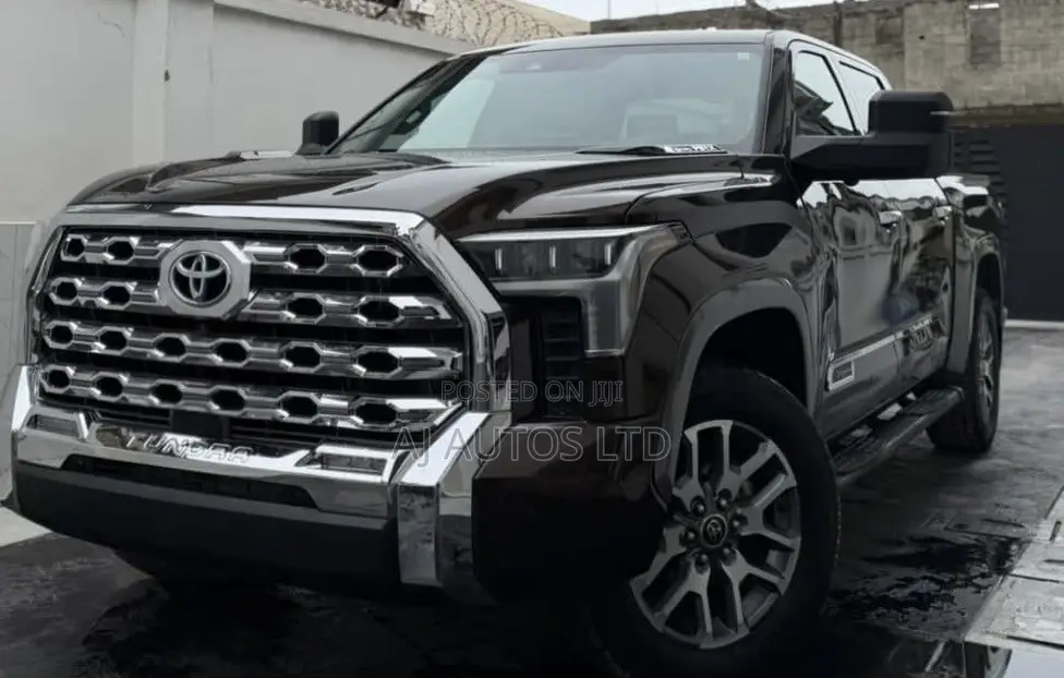 Toyota Tundra 1794 Edition CrewMax 5.5' Bed 2023 Brown