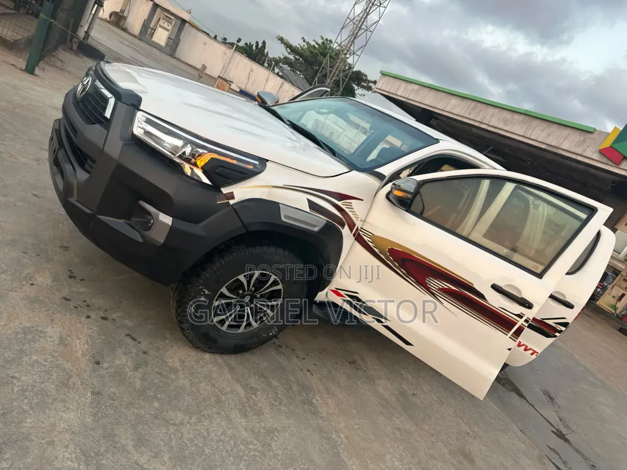 Toyota Hilux 2015 White