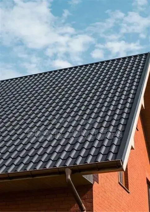 Gauge Aluminium Roofing Crew