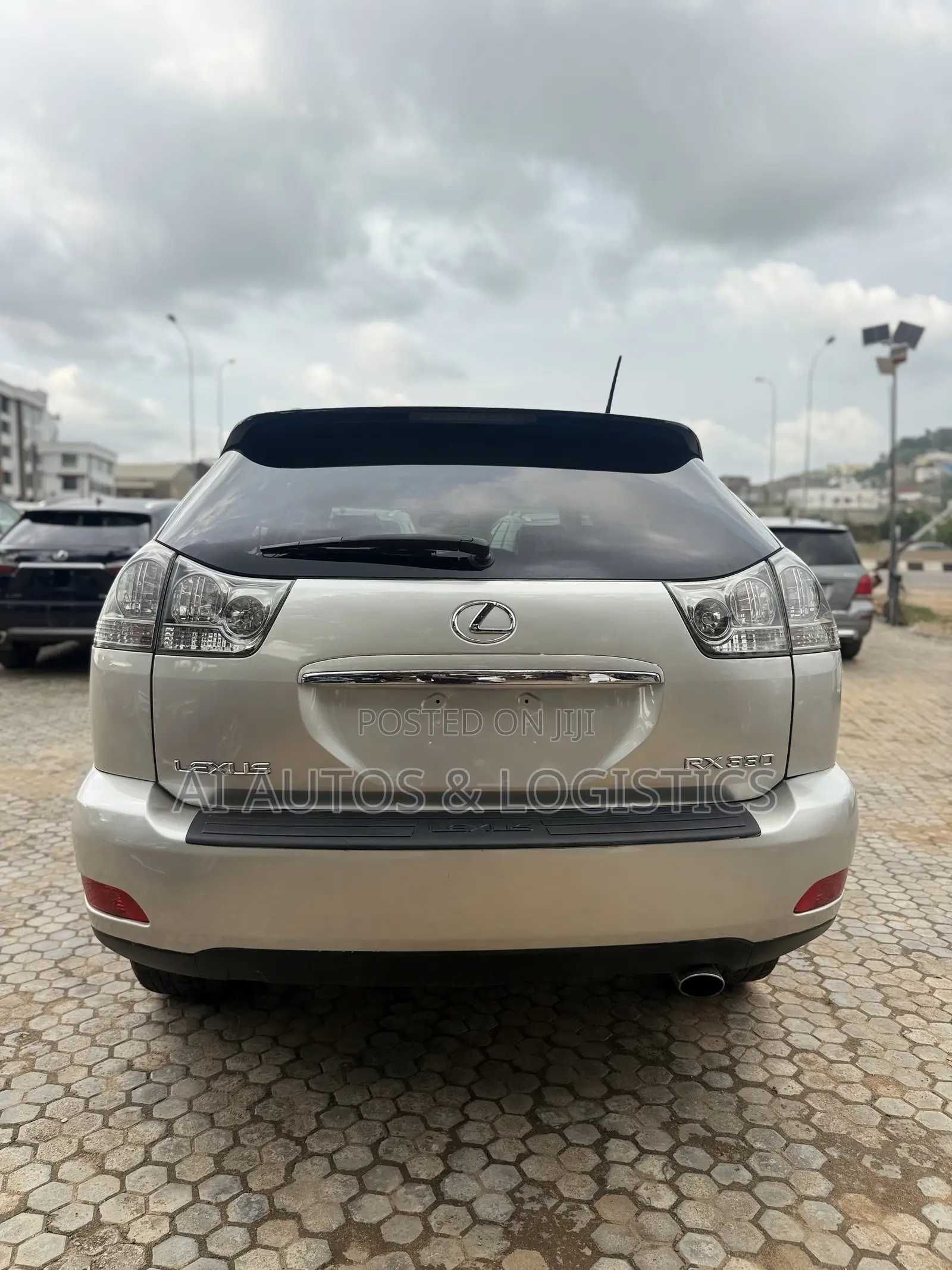 Lexus RX 330 2005 Gold