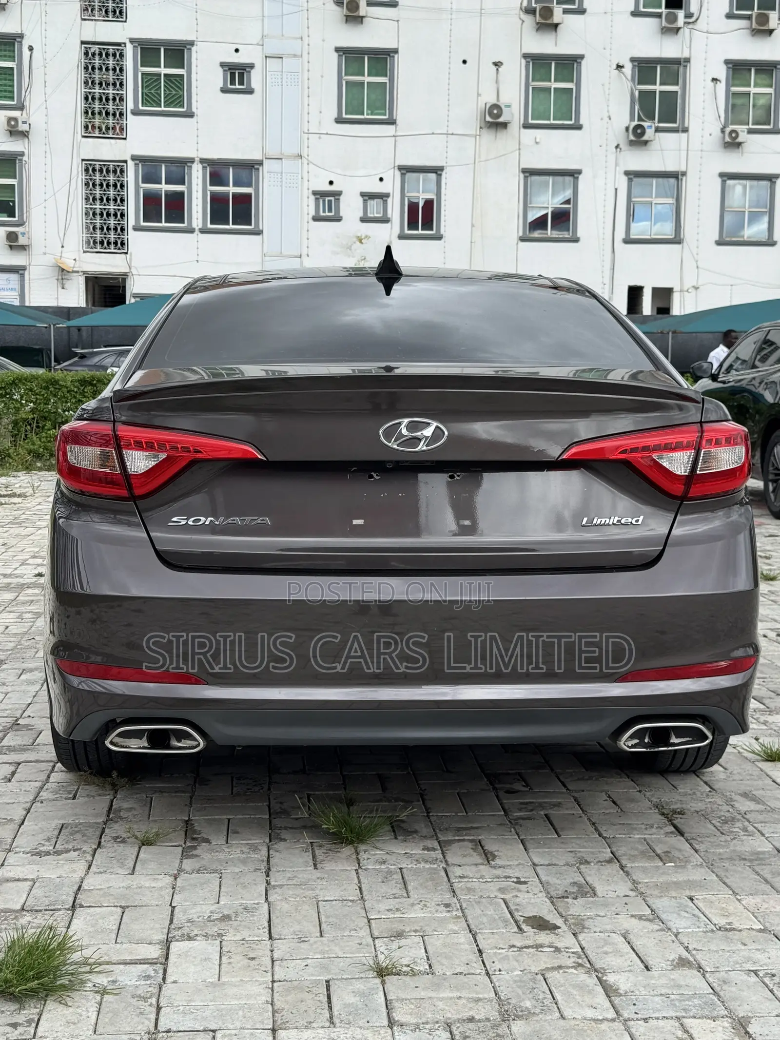 Hyundai Sonata Limited 2.0T Seban (2.0L 4cyl 6A) 2016 Brown