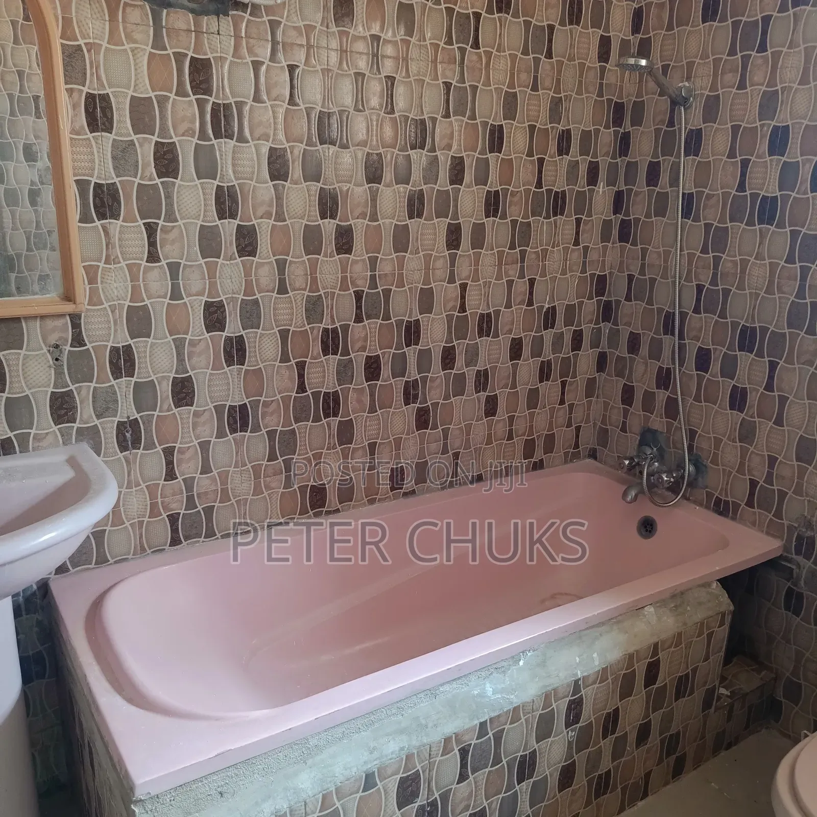 2bdrm Apartment in Crd City Estate, FHA for rent