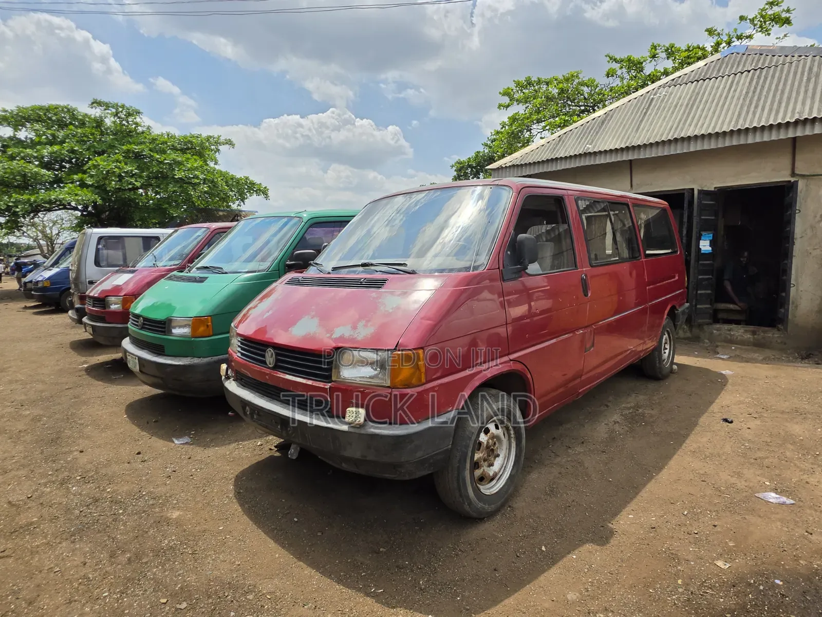 Volkswagen Transporter 2005 Brown