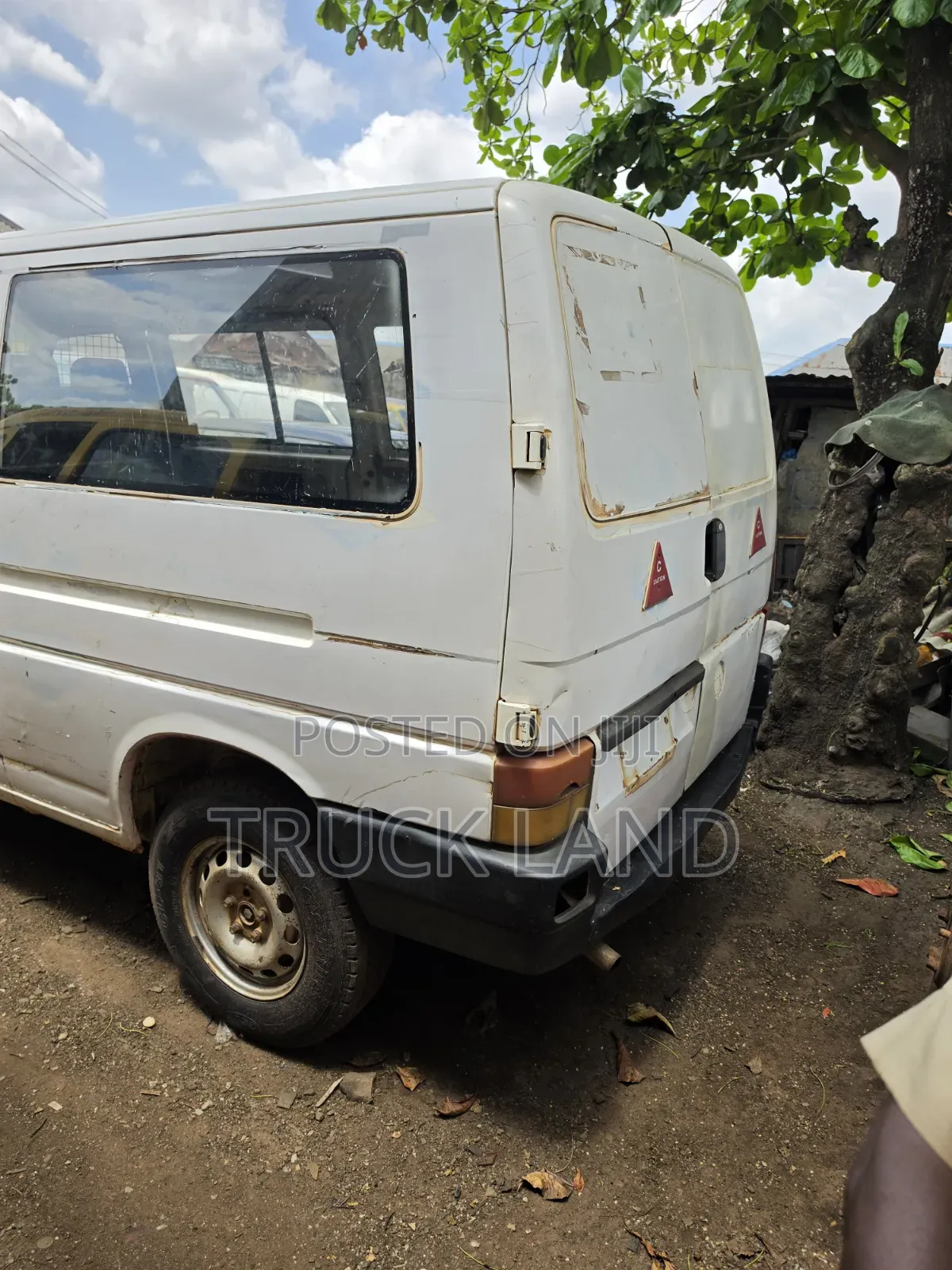 Volkswagen Transporter 2005 White