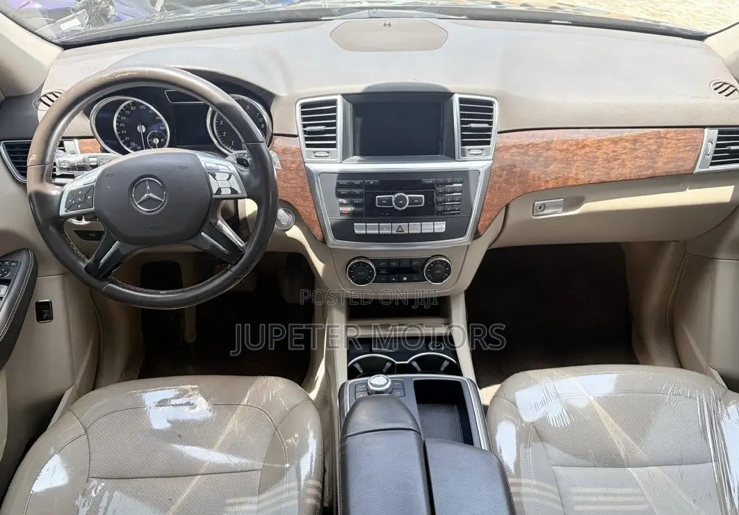 Mercedes-Benz M Class ML 350 4Matic 2013 Black