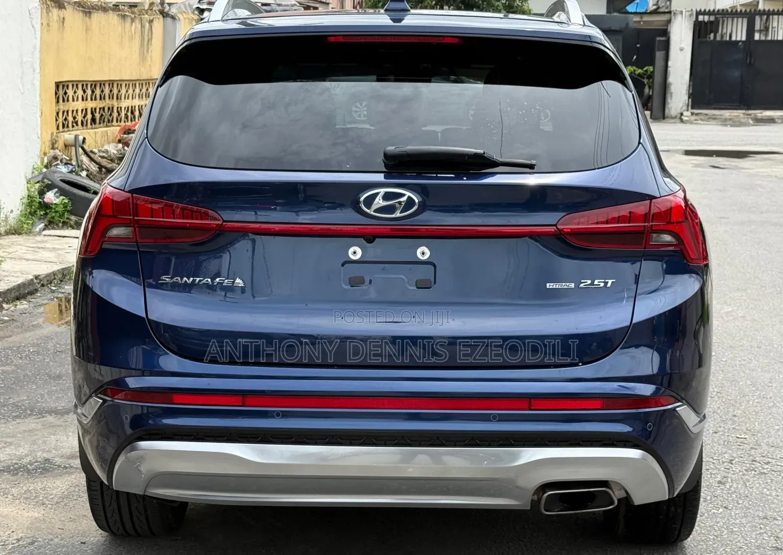 Hyundai Santa Fe Limited 2022 Blue