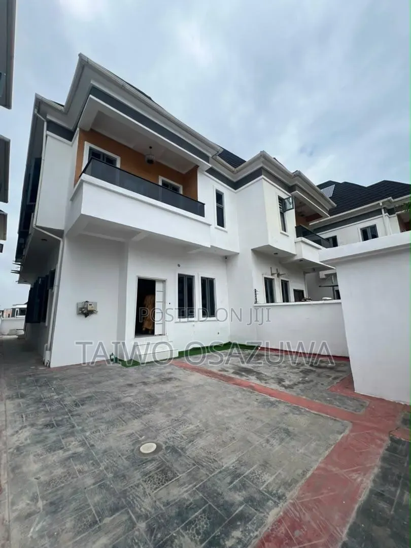 4bdrm Duplex in Orchid Road, Lekki Expressway for rent