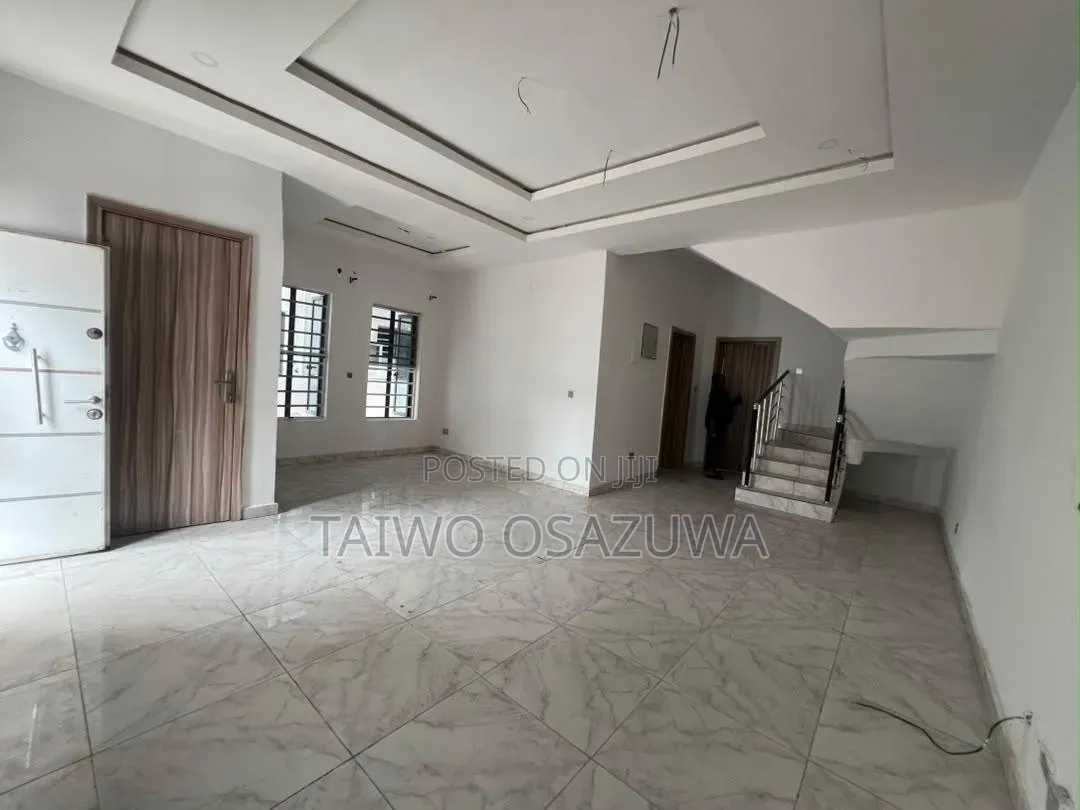 4bdrm Duplex in Orchid Road, Lekki Expressway for rent