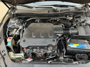 Honda Crosstour 2010 Gray