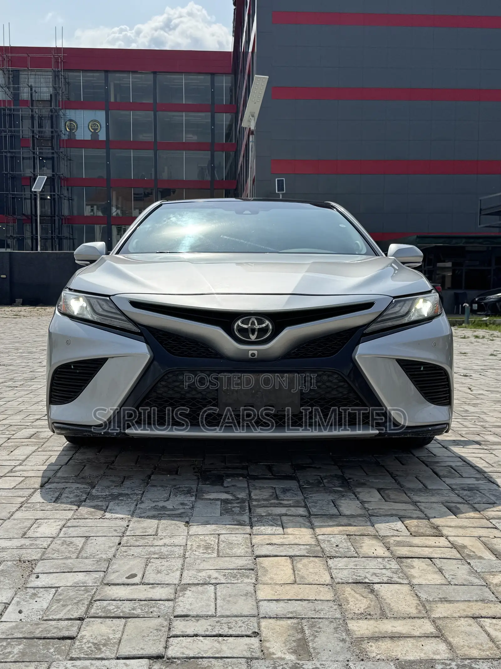 Toyota Camry XSE V6 FWD 2020 Silver