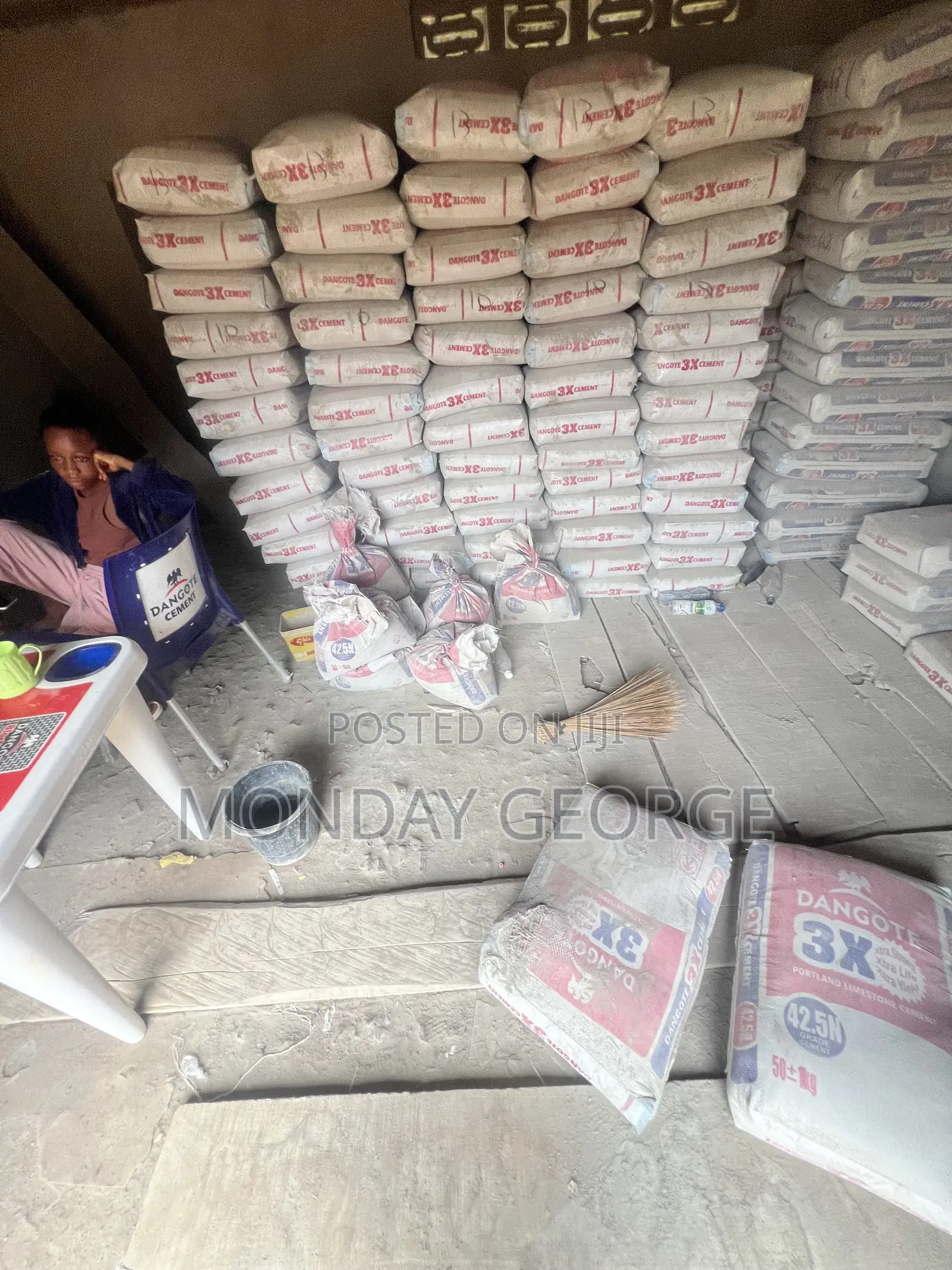 Distributors Rate Cement Supply