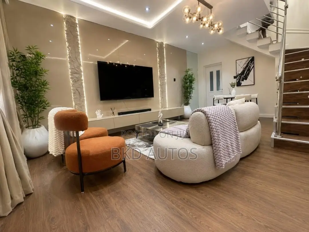 2 Bedroom Duplex With PS5 ( December Rate)