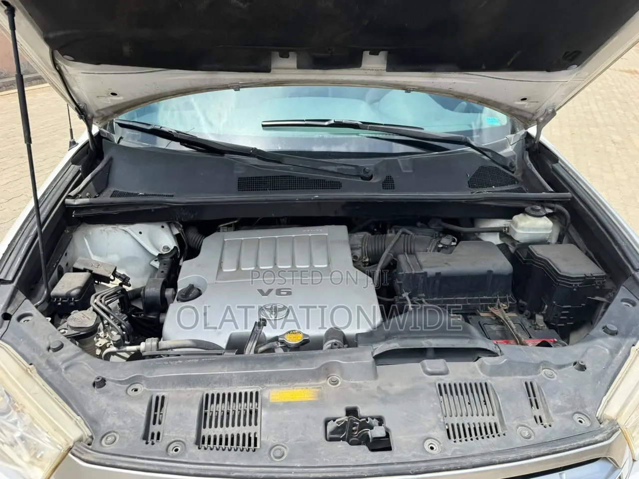 Toyota Highlander Limited 3.5l 4WD 2013 White